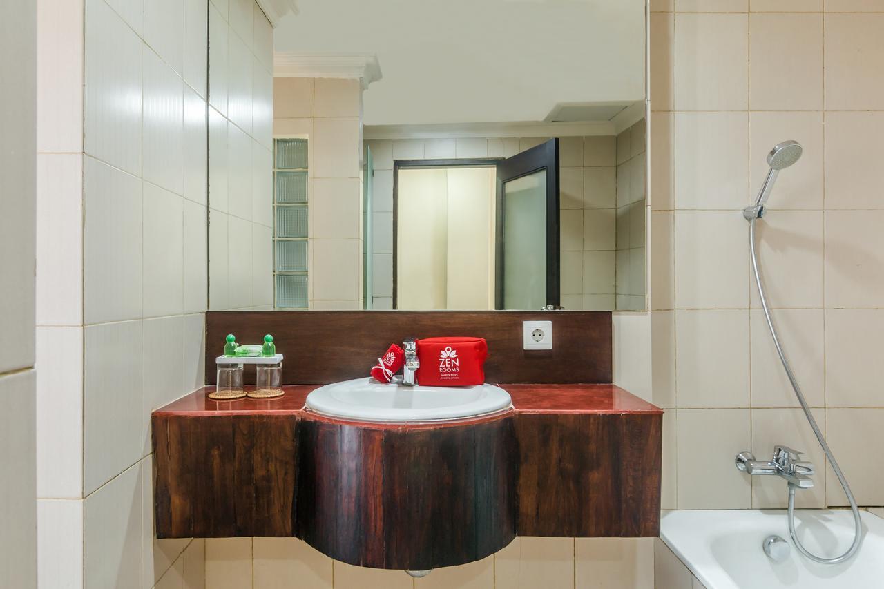 Zen Rooms Legian Melasti Kuta Lombok Esterno foto