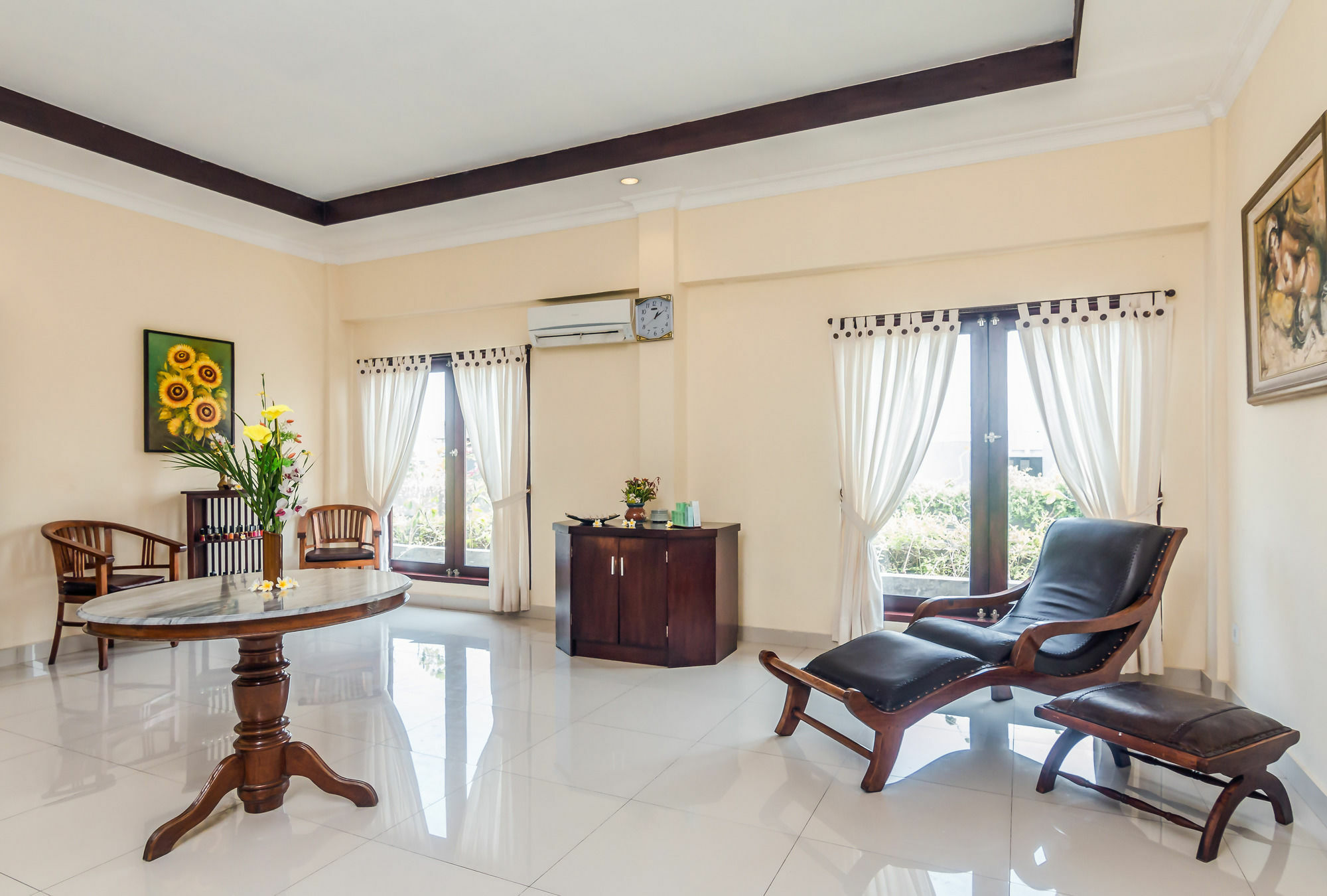 Zen Rooms Legian Melasti Kuta Lombok Esterno foto