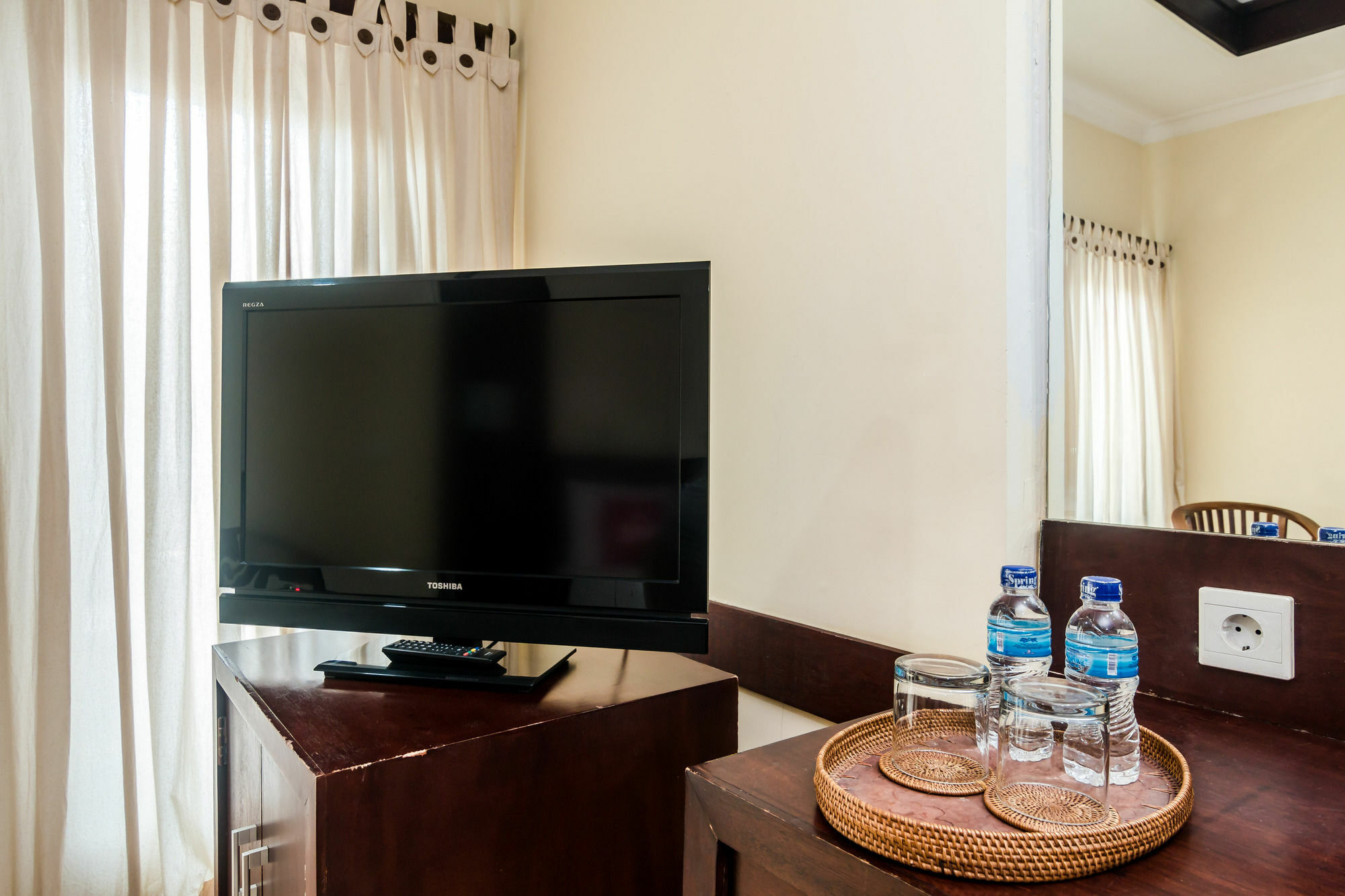 Zen Rooms Legian Melasti Kuta Lombok Esterno foto