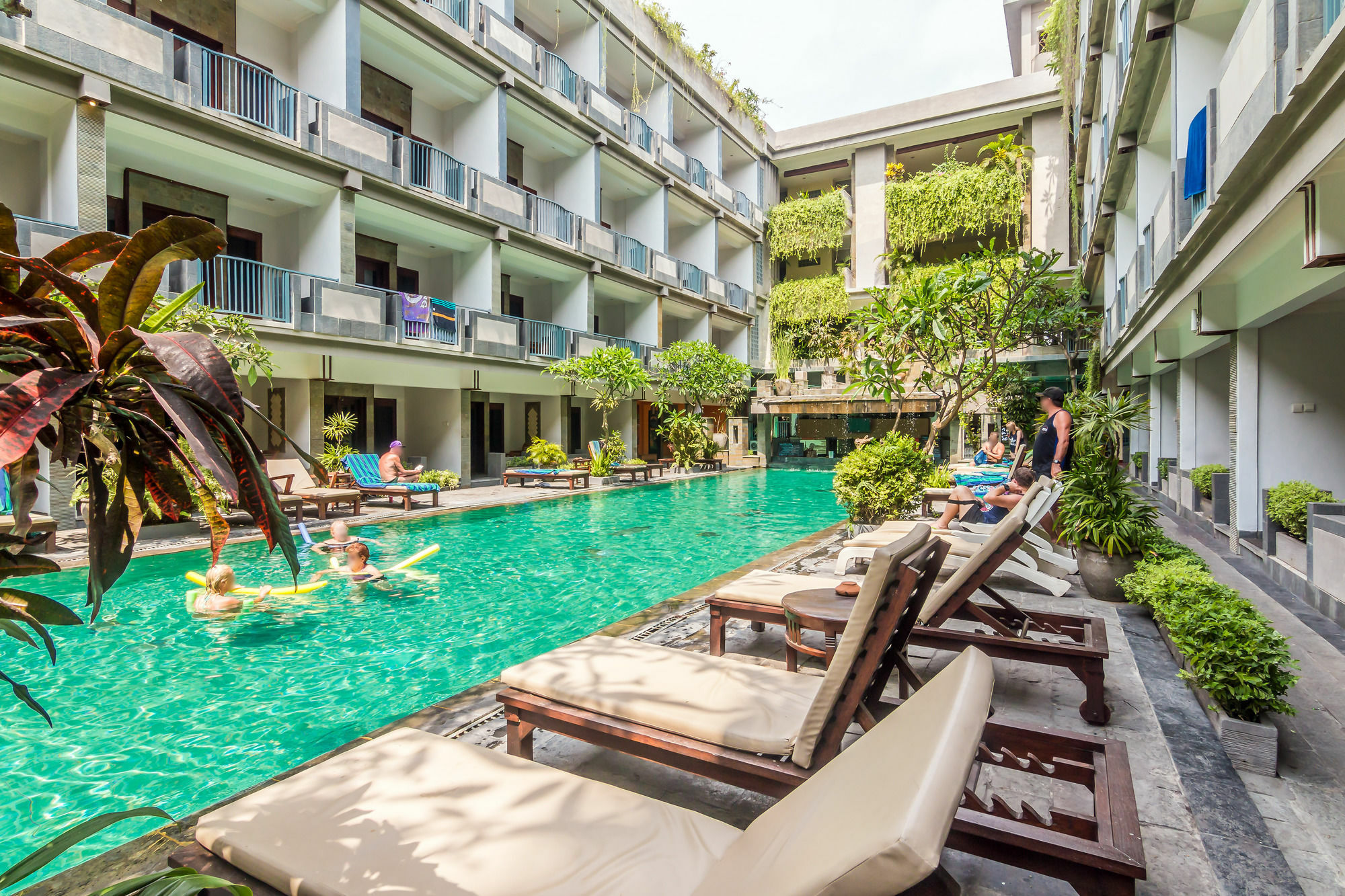 Zen Rooms Legian Melasti Kuta Lombok Esterno foto
