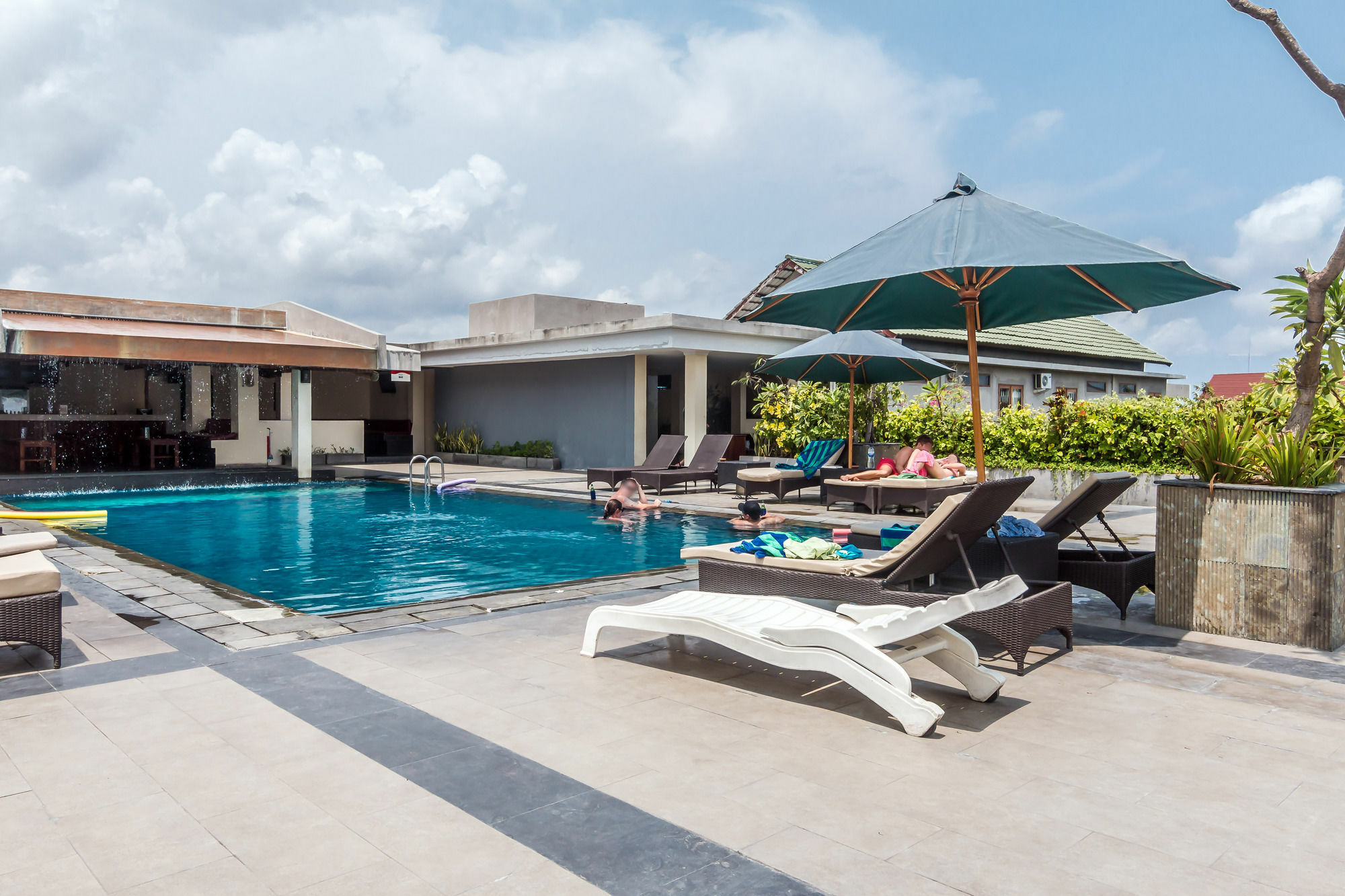 Zen Rooms Legian Melasti Kuta Lombok Esterno foto
